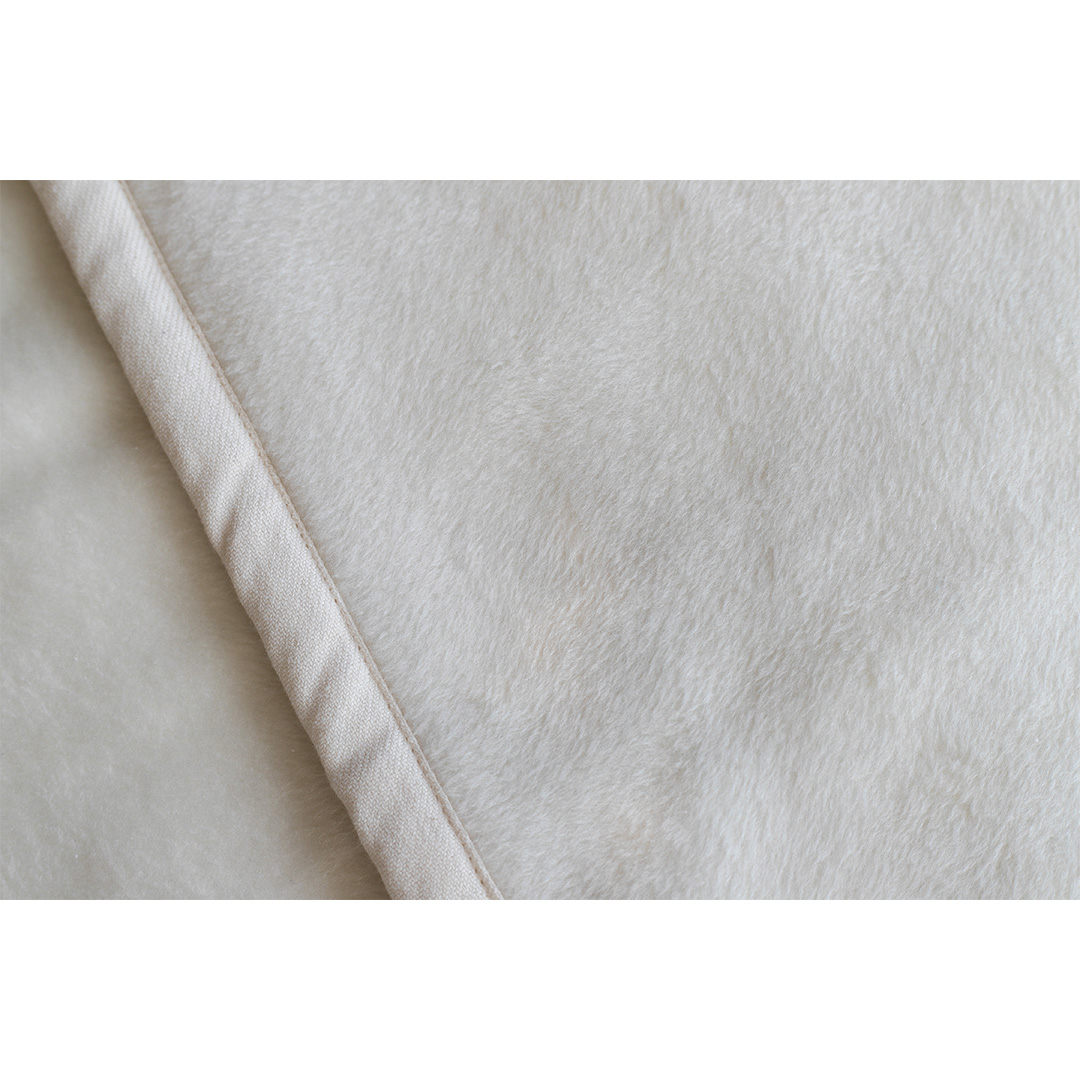 SAWA｜すごいシルク毛布｜日本製 | 快眠屋おの オンラインショップ